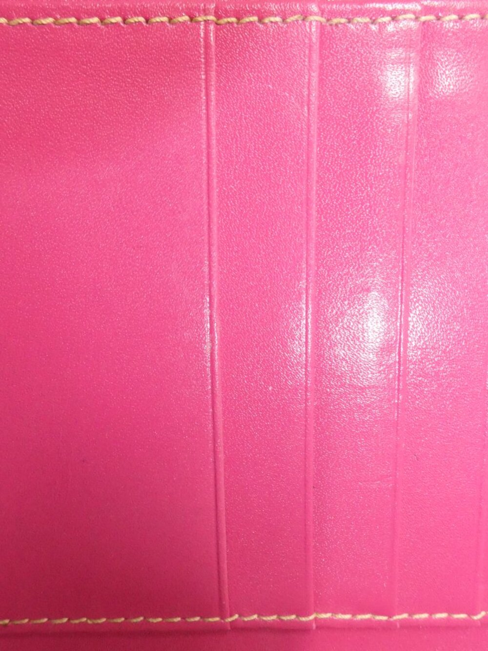 Kate Spade *RARE* Gold Planner - Picture 9 of 14